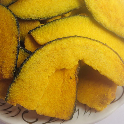 İyi bir fiyat. Sağlıklı Gıda Kurutulmuş Kabaklar Çıtır Kurutulmuş Meyve Atıştırmalıkları VF Kabak Cipsi çevrimiçi