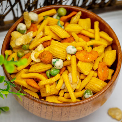 İyi bir fiyat. Toptan Sarı Kraker Karışık Fıstık Bezelye Bakla Atıştırmalıklar Oryantal Karışık Somun çevrimiçi