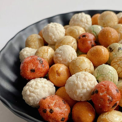 İyi bir fiyat. Japon Usulü Kavrulmuş Renkli Fıstık Çerezleri Susam Yosun Karışık Kaplamalı Fıstık çevrimiçi