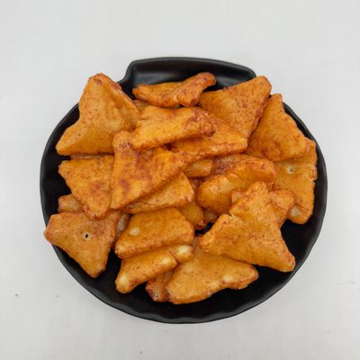 12 Aylık raf ömrü Kızarmış pirinç krakerleri BRC sertifikası Soğuk ve kuru bir yerde saklanır