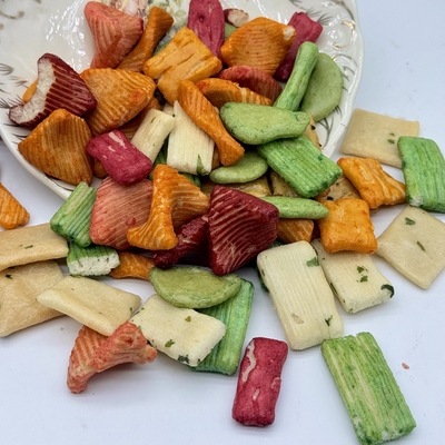 İyi bir fiyat. Hırıltılı Japon Senbei Mix. OEM Japon Tarzı Atıştırmalıkları çevrimiçi